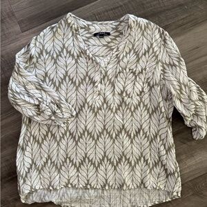 Women’s Frankie B blouse
